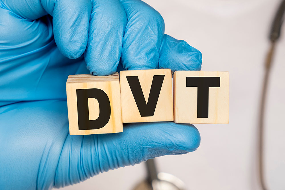 6 Major Signs of DVT and Other Symptoms