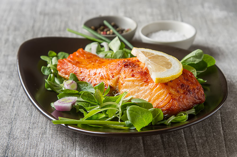 7 Foods to Help Prevent Dry Eyes